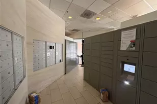 100 Park Ave W, Denver, CO 80205 - Photo 15