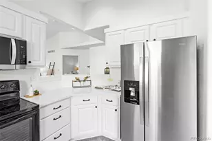 2974 S Zeno Ct, Aurora, CO 80013 - Photo 19