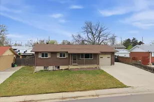 8158 Loretta Dr, Denver, CO 80221 - Photo 43