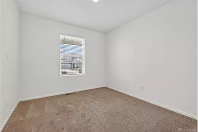 47308 Clover Avenue, Bennett, CO 80102 - Photo 11