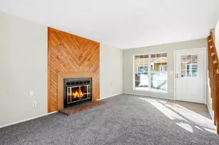 1930 S Balsam St, Lakewood, CO 80227 - Photo 7