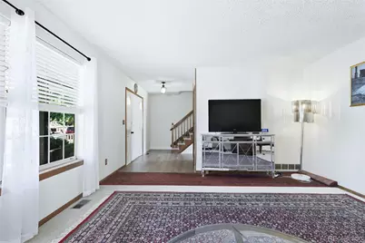 1305 S Laredo Court, Aurora, CO 80017 - Photo 9