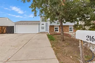 216 Jefferson Dr, Bennett, CO 80102 - Photo 5