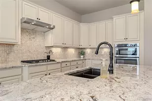 22601 E Del Norte Dr, Aurora, CO 80016 - Photo 9