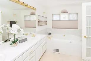 937 S Emporia St, Denver, CO 80247 - Photo 11