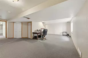 2307 Frontier St, Longmont, CO 80501 - Photo 39