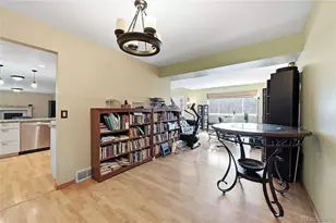 2307 Frontier St, Longmont, CO 80501 - Photo 11