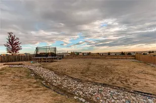 10303 Pitkin Ct, Commerce City, CO 80022 - Photo 37