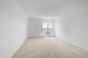 13850 E Marina Dr, Aurora, CO 80014 - Photo 21