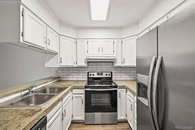 2701 E Nichols Circle, Centennial, CO 80122 - Photo 11