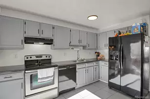 17683 E Loyola Dr, Aurora, CO 80013 - Photo 3