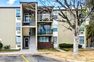 2281 S Vaughn Way, Aurora, CO 80014 - Photo 3