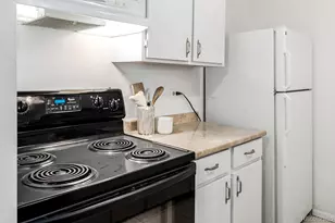 2281 S Vaughn Way, Aurora, CO 80014 - Photo 7