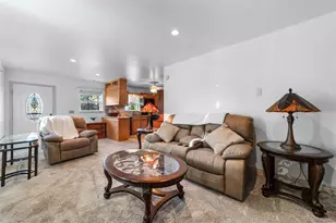 109 Garnet Way, Florissant, CO 80816 - Photo 7