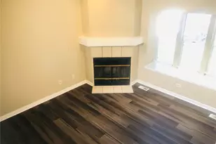 4571 S Crystal Way, Aurora, CO 80015 - Photo 3