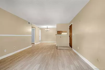 1760 S Pitkin Circle #B, Aurora, CO 80017 - Photo 5