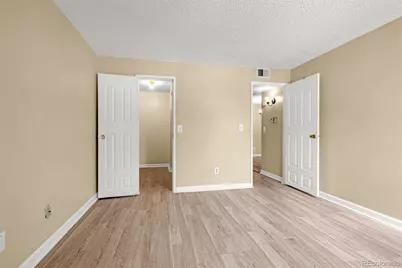 1760 S Pitkin Circle #B, Aurora, CO 80017 - Photo 11