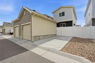 5026 N Walden Wy, Denver, CO 80249 - Photo 37