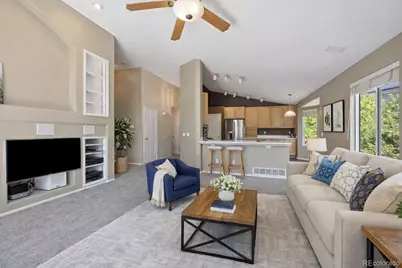 5932 S Versailles Street, Aurora, CO 80015 - Photo 9