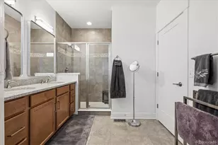 11399 E 25th Dr, Aurora, CO 80010 - Photo 19