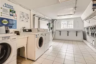 1045 N Clarkson St, Denver, CO 80218 - Photo 23