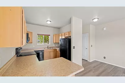 1133 E Ivanhoe Drive, Pueblo, CO 81007 - Photo 11
