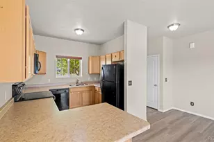 1133 E Ivanhoe Dr, Pueblo, CO 81007 - Photo 11