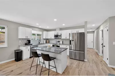 934 S Macon Street, Aurora, CO 80012 - Photo 7