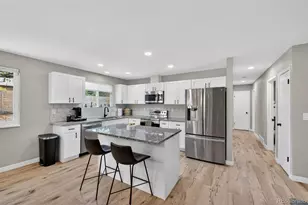 934 S Macon St, Aurora, CO 80012 - Photo 7