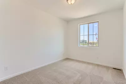 170 S Vandriver Way, Aurora, CO 80018 - Photo 15