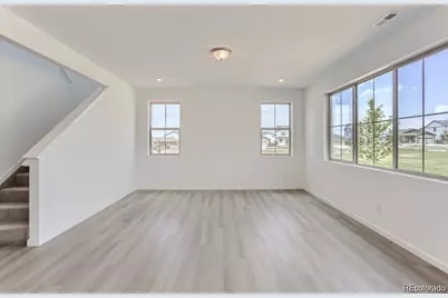 170 S Vandriver Way, Aurora, CO 80018 - Photo 9