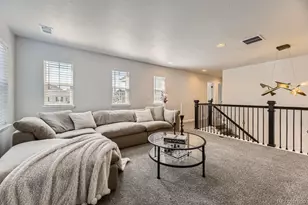 7253 S Valleyhead Ct, Aurora, CO 80016 - Photo 21