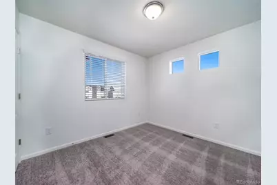 46514 Avery Lane, Bennett, CO 80102 - Photo 17