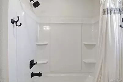 4019 N Quatar Court, Aurora, CO 80019 - Photo 29