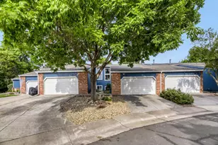 2835 W Davies Dr, Littleton, CO 80120 - Photo 25