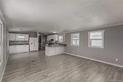 5435 Riverdale Avenue, Denver, CO 80229 - Photo 9