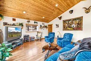 75 York Ct, Jefferson, CO 80456 - Photo 9