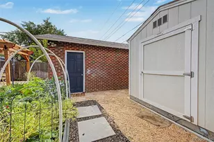 2051 S Sherman St, Denver, CO 80210 - Photo 41