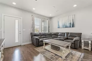 16282 E 47th Pl, Denver, CO 80239 - Photo 5