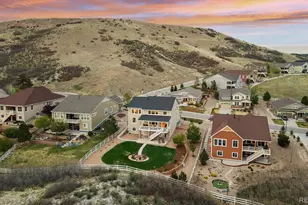 3707 Eveningglow Way, Castle Rock, CO 80104 - Photo 35