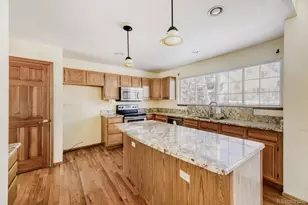 10791 Trailrider Pass, Littleton, CO 80127 - Photo 9