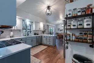 444 S Hahns Peak Ave, Pueblo, CO 81007 - Photo 9