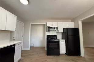 940 Moline St, Aurora, CO 80010 - Photo 9