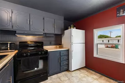 230 N 2nd Street, Berthoud, CO 80513 - Photo 9