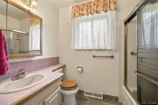 15981 W 56th Pl, Golden, CO 80403 - Photo 23