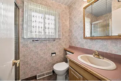 15981 W 56th Place, Golden, CO 80403 - Photo 17