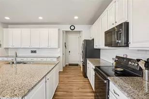 9747 Ventura St, Commerce City, CO 80022 - Photo 17