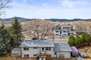 6106 Dunraven St, Golden, CO 80403 - Photo 9