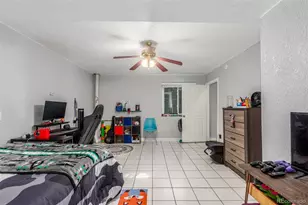 100 S Moline St, Aurora, CO 80012 - Photo 23