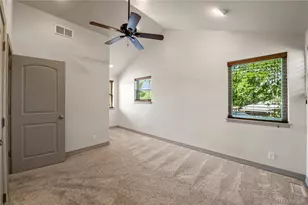 1275 S Clayton St, Denver, CO 80210 - Photo 29